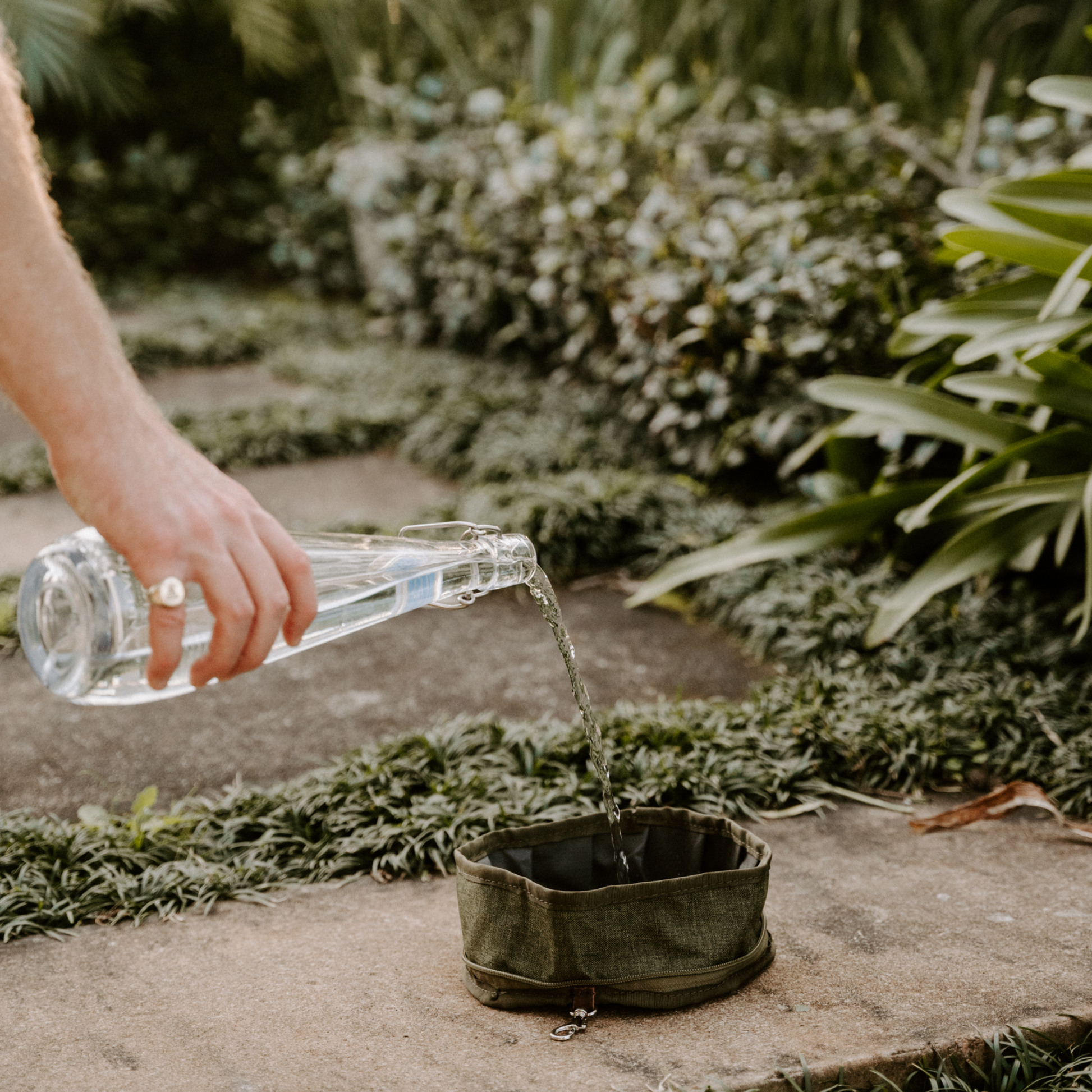 Huntlea Adventure Water & Food Bowl