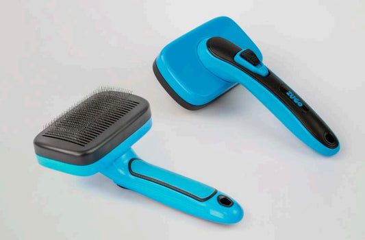 Self-Cleaning Slicker Brush