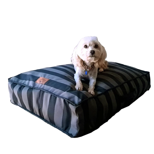 Everlasting Dog Slumber Bed (Black with White Stripes)
